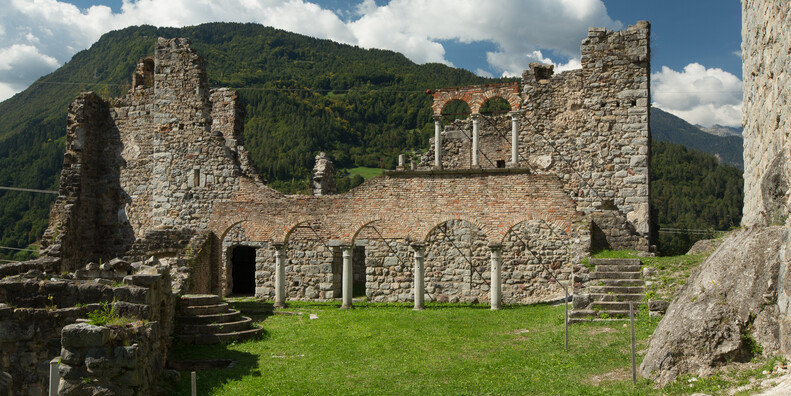 Castel Romano  #1 | © Foto Consorzio Turistico Valle del Chiese