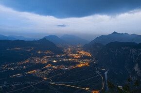 La valle dell'Adige da Fai della Paganella | © APT Dolomiti di Brenta e Paganella
