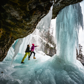 Vallesinella di Mezzo Waterfall | © Madonna di Campiglio Azienda per il Turismo 