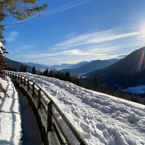 Flat walk on the snow at Lez di Rumo Val di Non Trentino | © APT Val di Non 