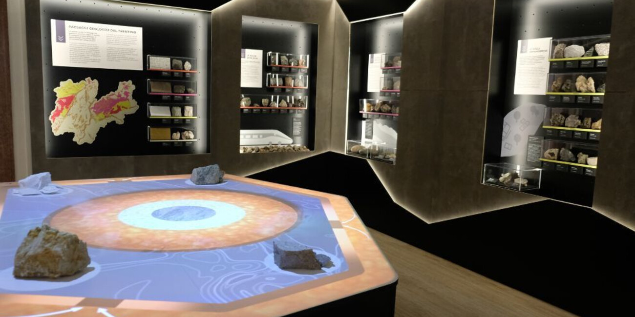 Science and Archaeology Museum #3