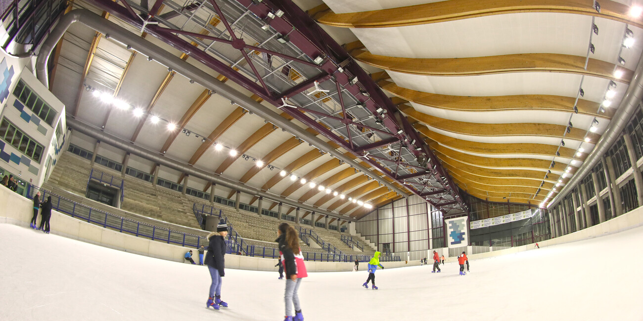 Palaghiaccio Folgaria – Emozioni sul ghiaccio per tutta la famiglia! #6