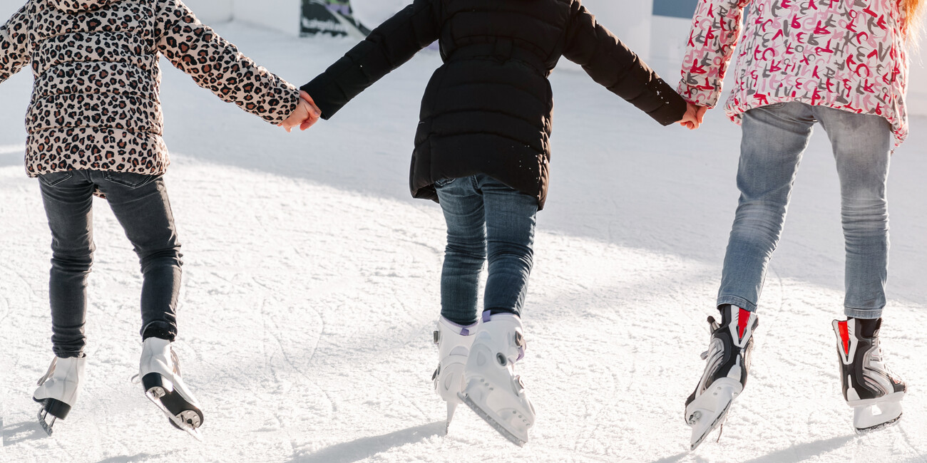 Natur-Eisbahn im Freien - Sportzentrum Soraga #3
