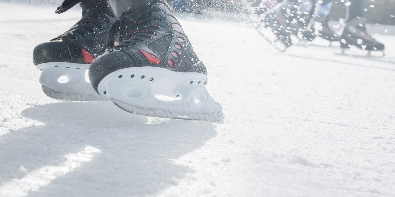 Natur-Eisbahn im Freien - Sportzentrum Soraga #5