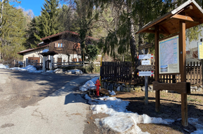 Val di Non - area sosta camper Merlonga