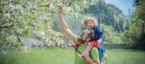 Garda Trentino - Tenno - Papà con bambino | © Alessandro Galvagni