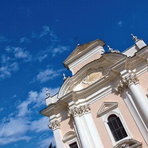 In the spirit of the Baroque period and the Lion of Saint Mark