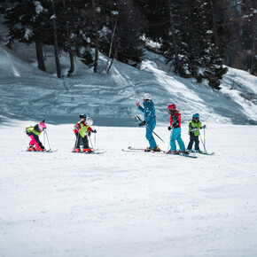 Scuola_Sci_Pejo_2024_Skirama | © Ph-Camilla-Pizzini