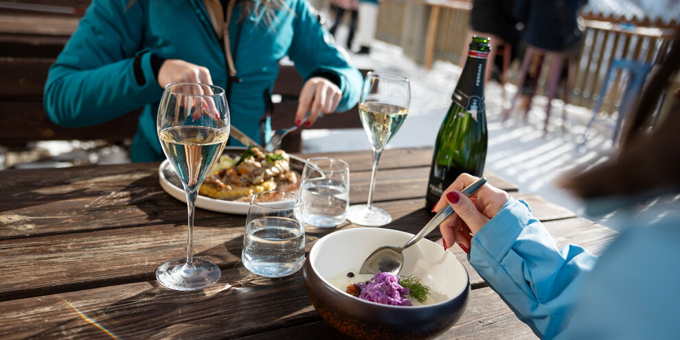 Baita Colverde: Overlooking Pale di San Martino