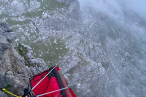 Notte stellata in portaledge nelle Dolomiti