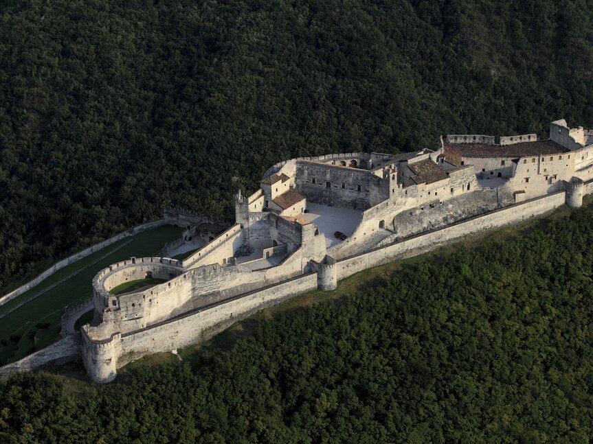 Castel Beseno – Burg Beseno
