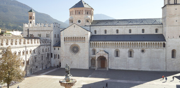 Valle dell'Adige - Trento - Piazza Duomo
