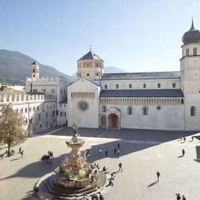 Valle dell'Adige - Trento - Piazza Duomo