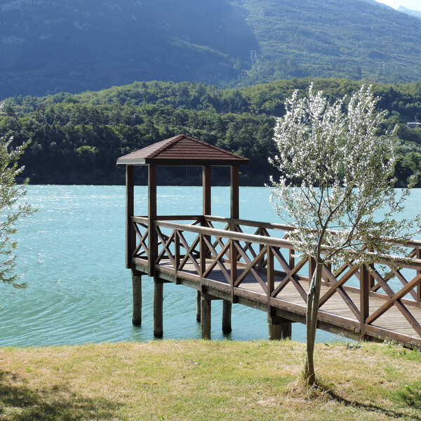 Valle dei Laghi - Lago di Cavedine - Pontile
