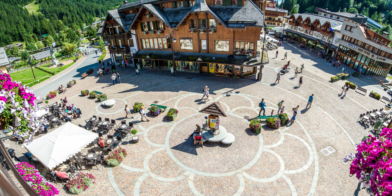 Area sosta camper Madonna di Campiglio - Impianti Grostè #1