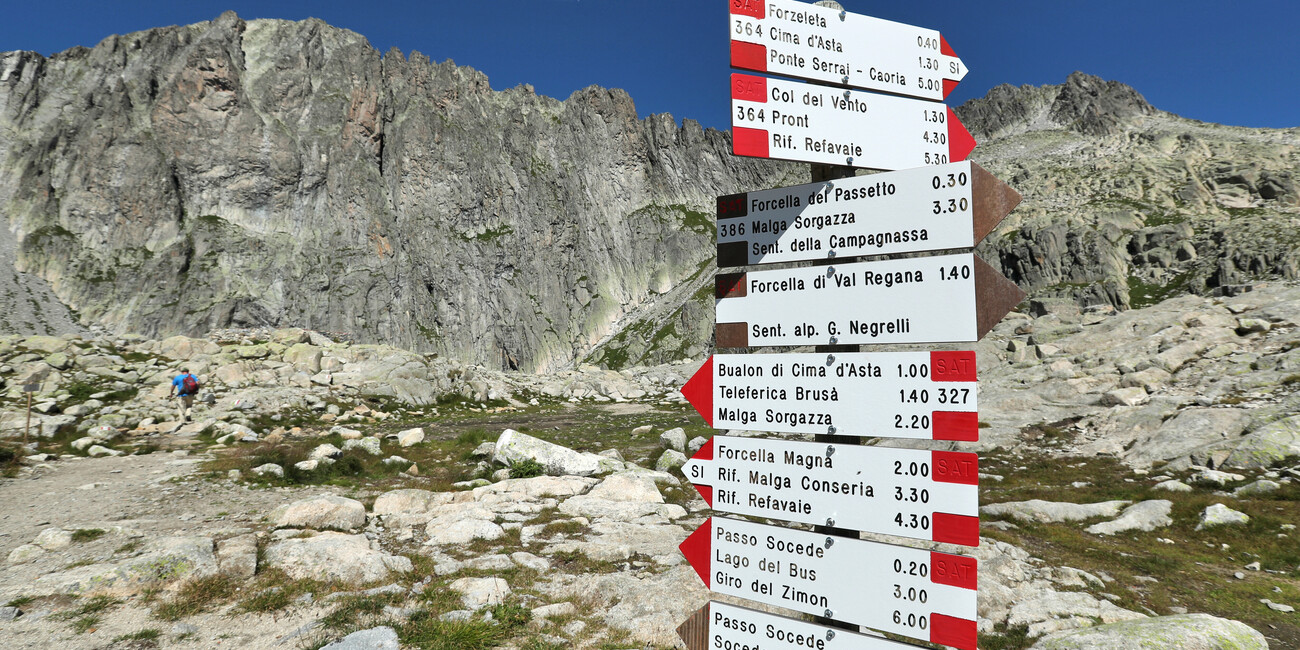 The legendary mountains of the “enrosadira” DISCOVERING THE DOLOMITES, WORLD HERITAGE SITE #3