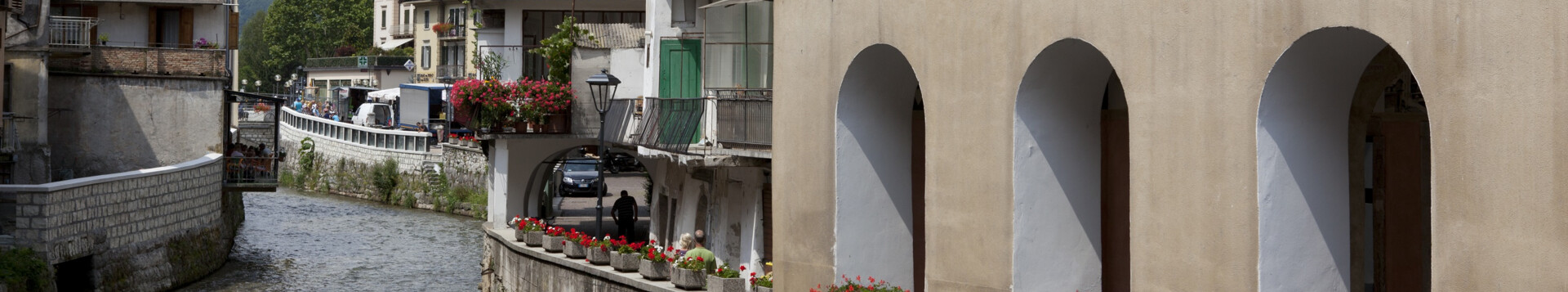 An island in the mountains | © Foto Archivio Apt