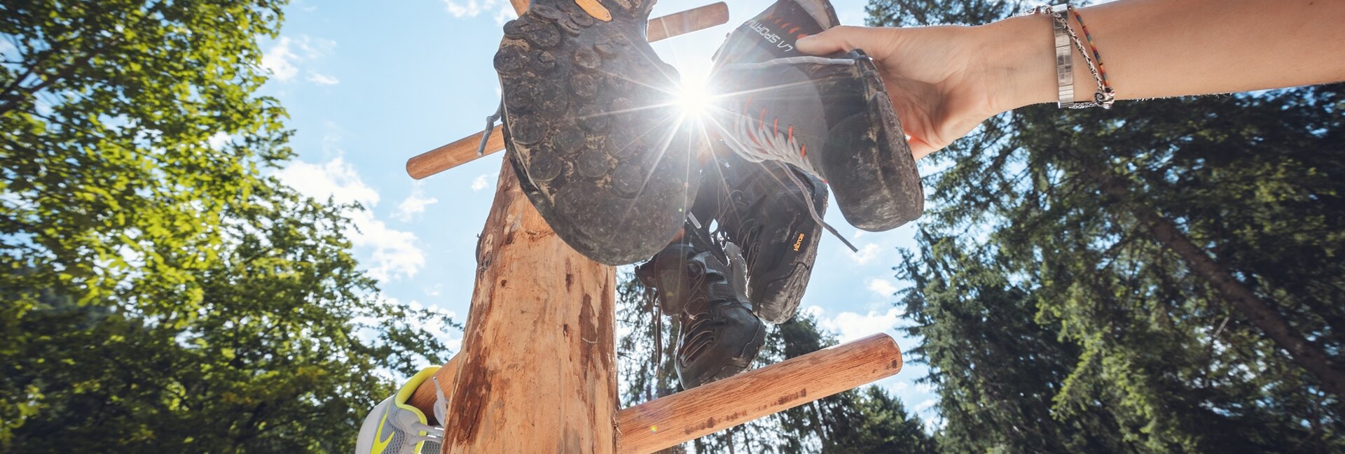 Barefoot sensory path Fata Gavardina | © 2023_APTGARDADOLOMITI_PRUGNOLA