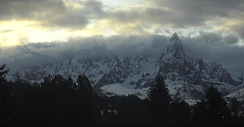 Webcam Bellamonte-Alpe Lusia - Pale di San Martino