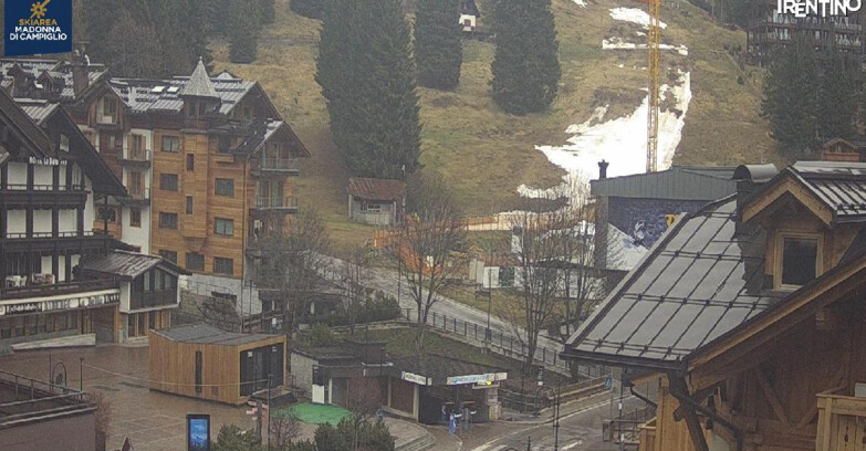 Webcam Madonna di Campiglio (Skiarea Campiglio Dolomiti di Brenta - Val di Sole Val Rendena) - Madonna di Campiglio