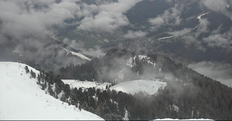 Webcam Pozza di Fassa-Aloch-Buffaure  - Sasso Lungo e Sasso Piatto visti da Buffaure