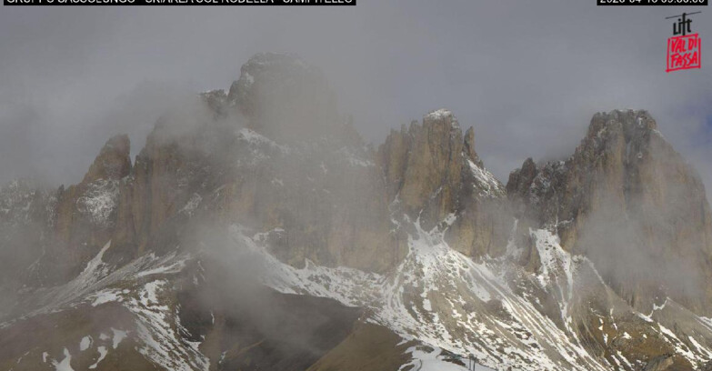 Webcam Кампителло-Маццин-Кол-Роделла  - Campitello di Fassa - Col Rodella - Gruppo del Sassolungo