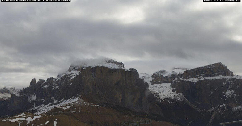 Webcam Campitello-Mazzin-Col Rodella - Canazei - Passo Pordoi - Sass Pordoi