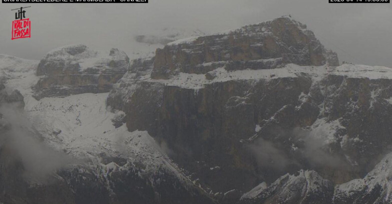 Webcam Campitello-Mazzin-Col Rodella - Canazei - Marmolada