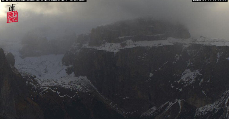 Webcam Campitello-Mazzin-Col Rodella - Canazei - Marmolada