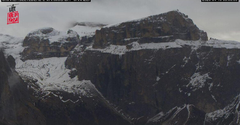Webcam Campitello-Mazzin-Col Rodella - Canazei - Marmolada