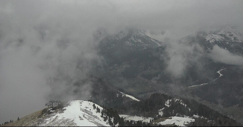 Webcam Pozza di Fassa-Aloch-Buffaure  - Cabinovia Buffaure - Stazione a Monte