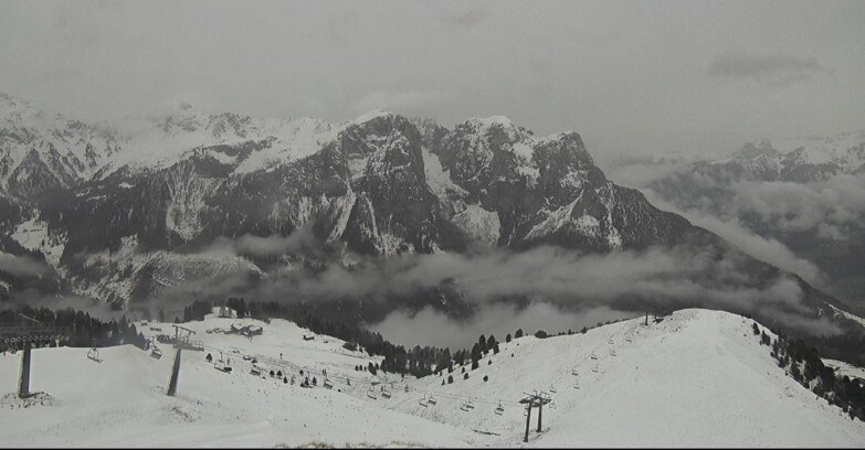 Webcam Pozza di Fassa-Aloch-Buffaure  - Cima 11 und Cima 12
