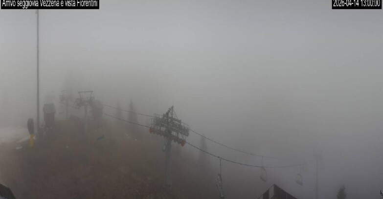 Webcam Ski Area Lavarone  - Chair lift Laghetto 