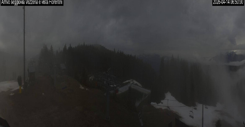 Webcam Ski Area Lavarone  - Chair lift Laghetto 