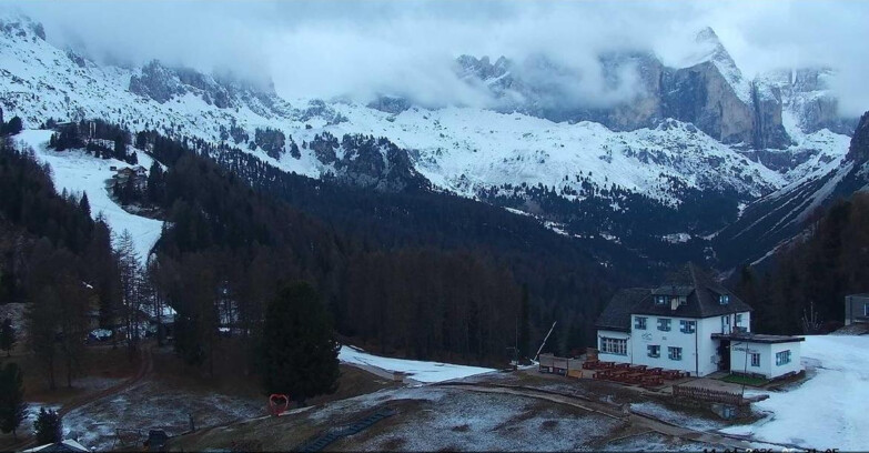 Webcam Vigo di Fassa-Pera-Ciampedie - Vigo - Roda de Vael