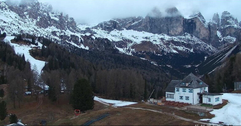 Webcam Vigo di Fassa-Pera-Ciampedìe - Vigo - Roda de Vael