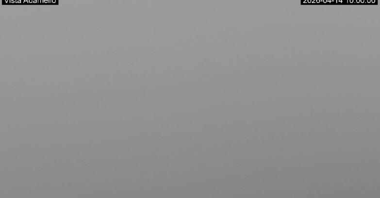 Webcam Ski Area Lavarone  - View on Ghiacciaio Adamello 