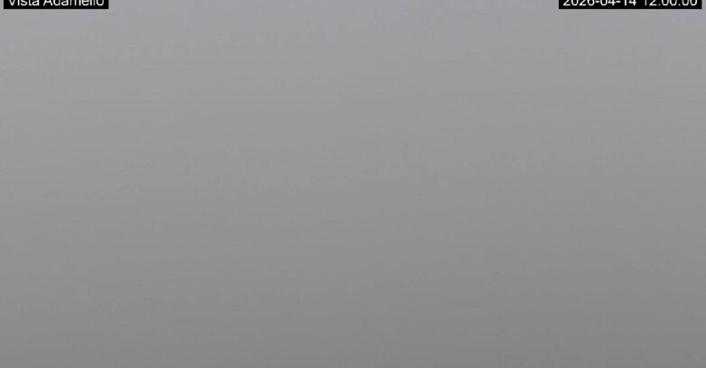 Webcam Ski Area Lavarone  - View on Ghiacciaio Adamello 