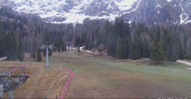 Webcam San Martino di Castrozza - Passo Rolle - Pista Col Verde
