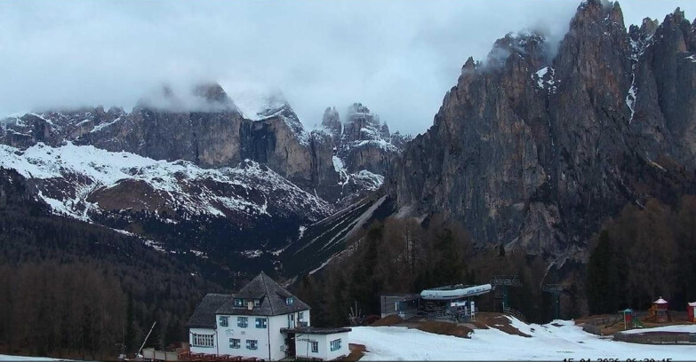 Webcam Vigo di Fassa-Pera-Ciampedìe - Vigo di Fassa - Torri del Vajolet