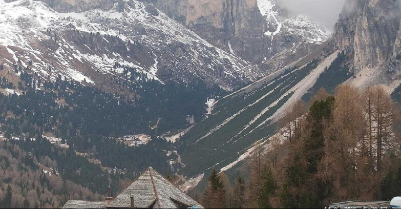 Webcam Vigo di Fassa-Pera-Ciampedìe - Vigo - Conca del Gardeccia
