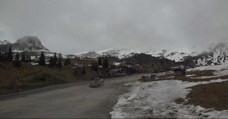 Webcam San Martino di Castrozza - Passo Rolle - Passo Rolle - Castellazzo