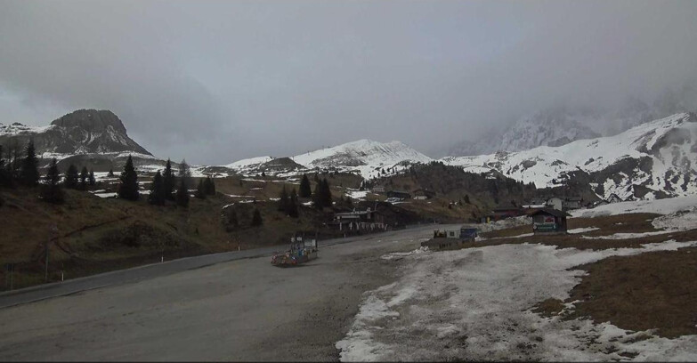 Webcam San Martino di Castrozza - Passo Rolle - Passo Rolle - Castellazzo