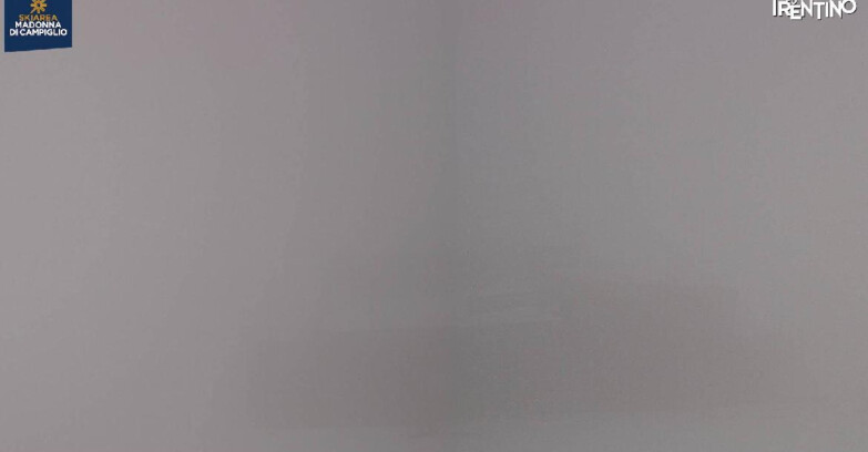 Webcam Madonna di Campiglio (Skiarea Campiglio Dolomiti di Brenta - Val di Sole Val Rendena) - Chalet Spinale