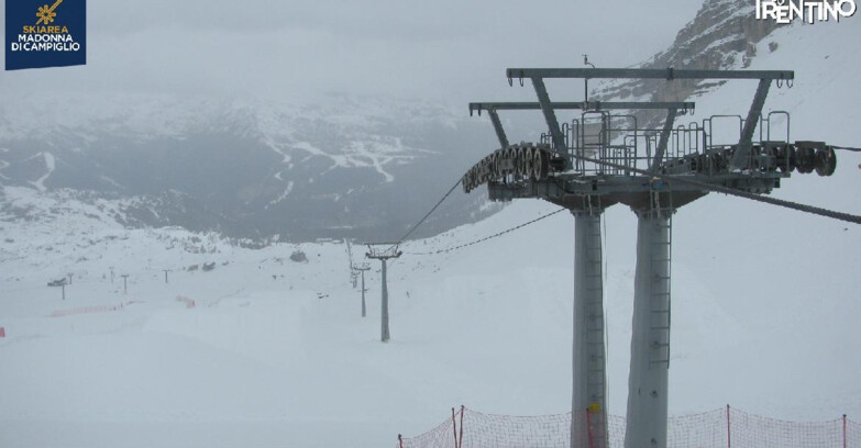 Webcam Madonna di Campiglio - From Grostè 
