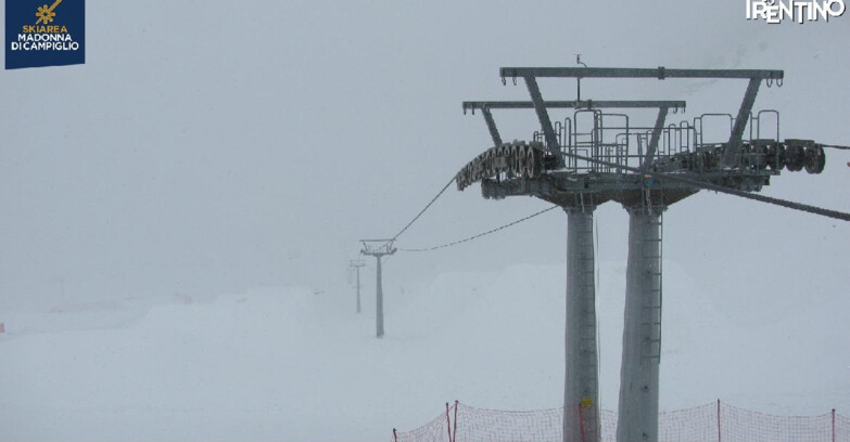 Webcam Madonna di Campiglio - From Grostè 