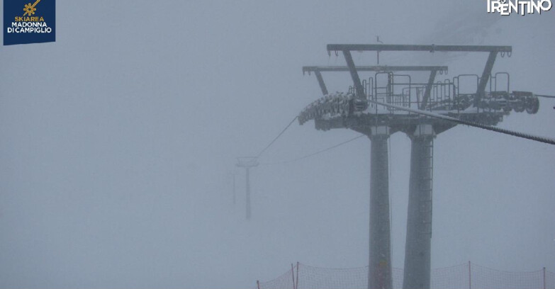 Webcam Madonna di Campiglio - From Grostè 