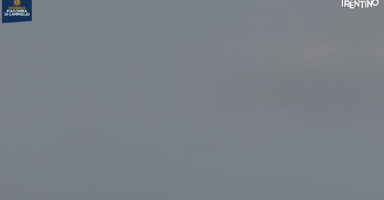 Webcam Madonna di Campiglio (Skiarea Campiglio Dolomiti di Brenta - Val di Sole Val Rendena) - Grostè Area